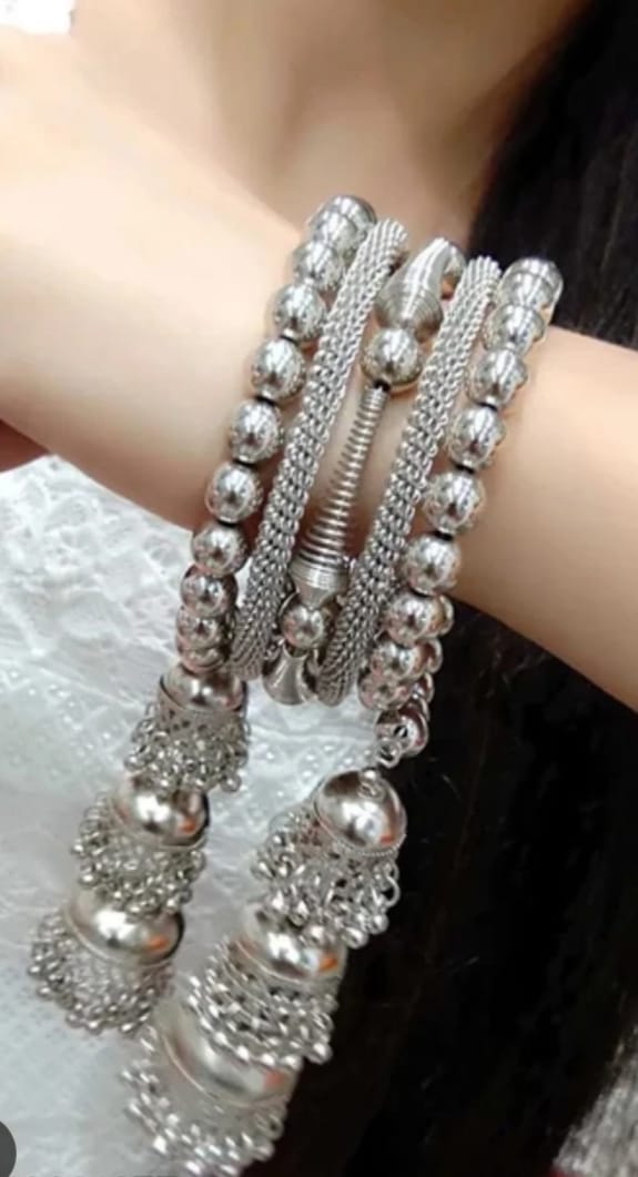 Elegant Silver Plated 3 Jhumki Bangle – Traditional Charm